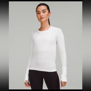 Lululemon Swiftly Tech 2.0 Race Length Top